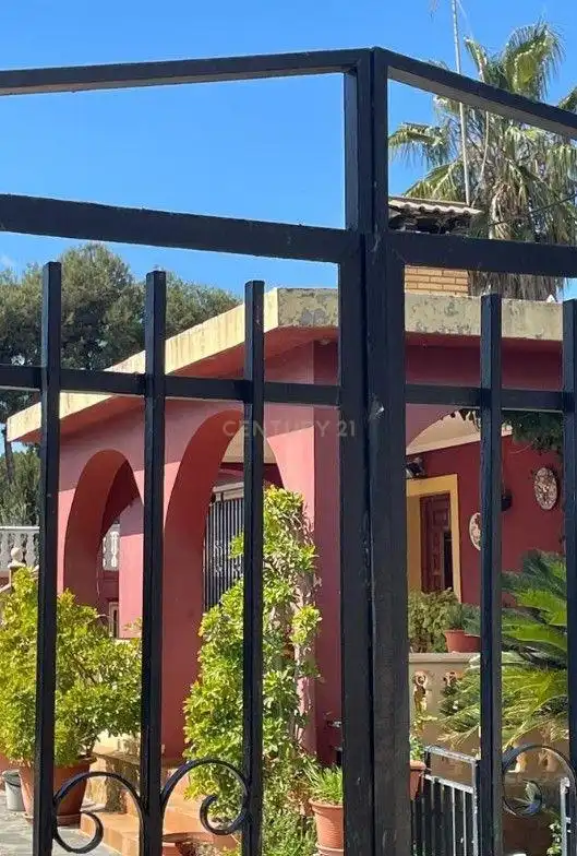 Vista exterior de Casa o xalet en venda en Olocau