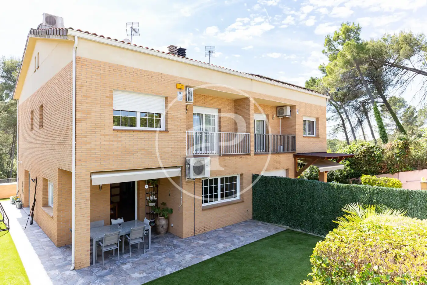 Garten von Einfamilien-Reihenhaus zum Verkauf in Sant Quirze del Vallès mit Klimaanlage, Heizung und Privatgarten