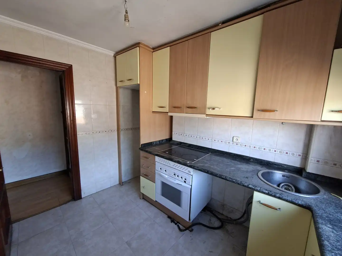 Cocina de Piso en venta en Gijón  con Calefacción