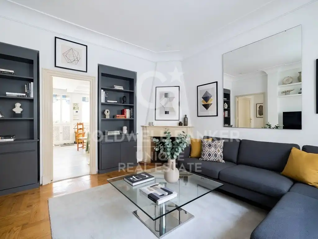 Sala de estar de Ático en venta en Madrid con Aire acondicionado, Calefacción y Amueblado