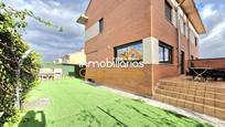 Exterior view of Single-family semi-detached for sale in Cirueña  with Heating, Private garden and Terrace