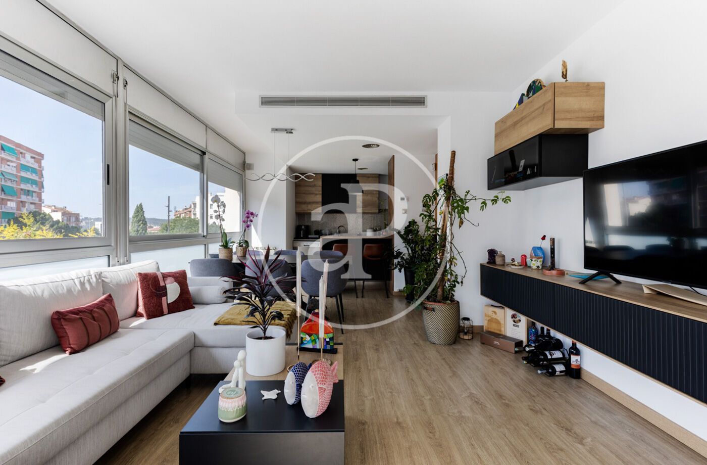 Living room of Flat for sale in Sabadell  with Air Conditioner, Heating and Storage room