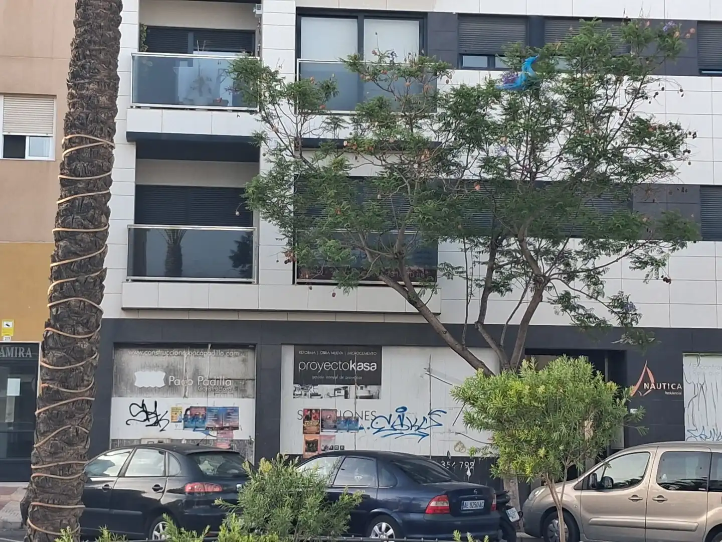 Außenansicht von Gebäude zum Verkauf in Roquetas de Mar