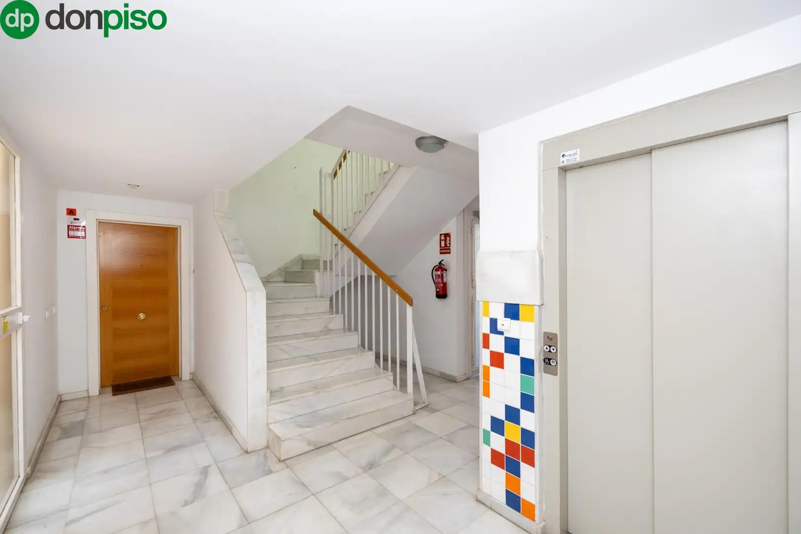 Flat for sale in Granada