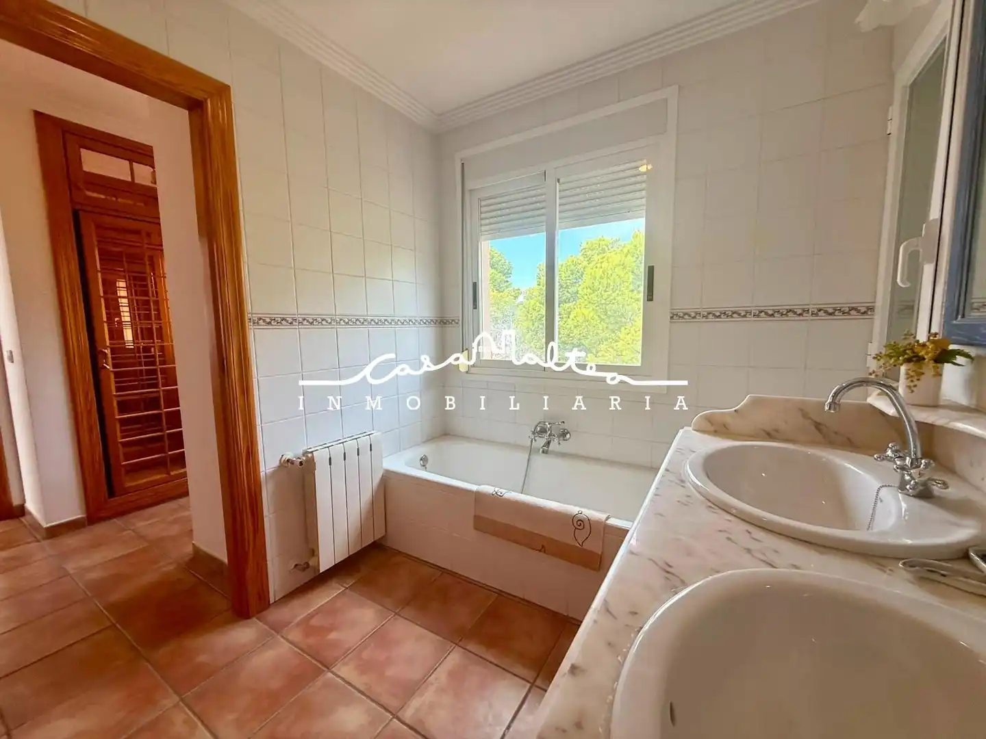 Baño de Casa o chalet de alquiler en Altea con Calefacción, Jardín privado y Terraza