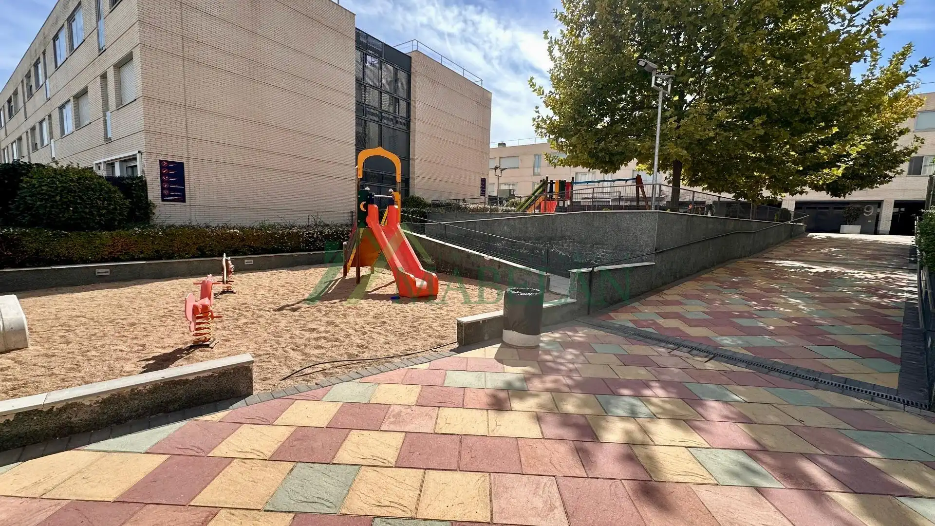 Planta baja en venta en Las Rozas de Madrid, Madrid