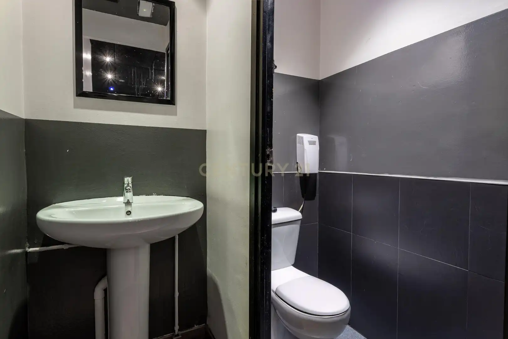 Local comercial en venta en Carrer de Jacint Verdaguer, 36, bajos 3, Sant Joan Despí, Spain, imagen 16