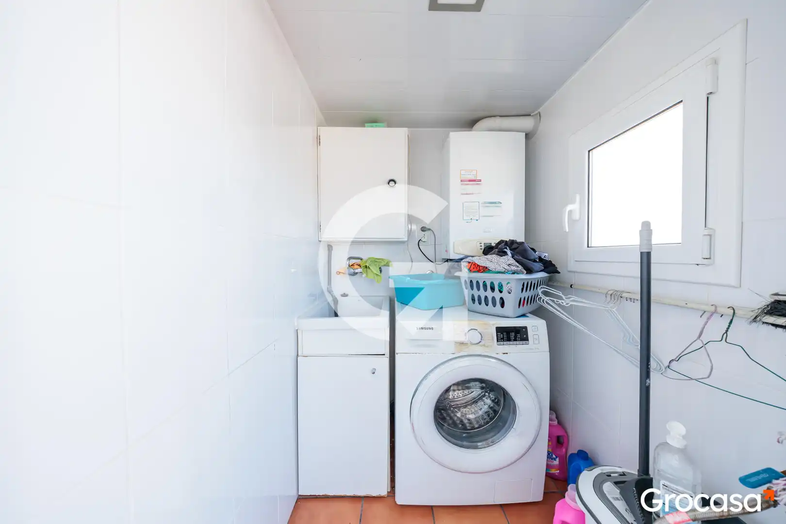 Cuina de Pis en venda en Terrassa amb Aire condicionat, Calefacció i Moblat