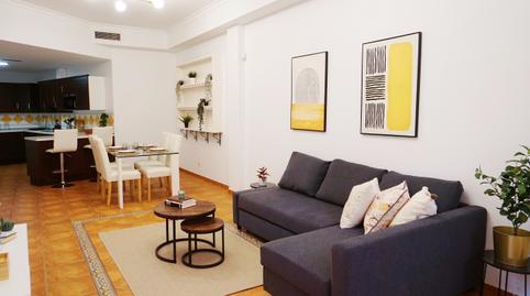 Foto 2 de Apartament de lloguer a Calle Chopo, El Paraíso, Málaga