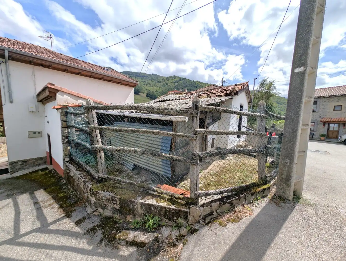 Vista exterior de Finca rústica en venda en Aller
