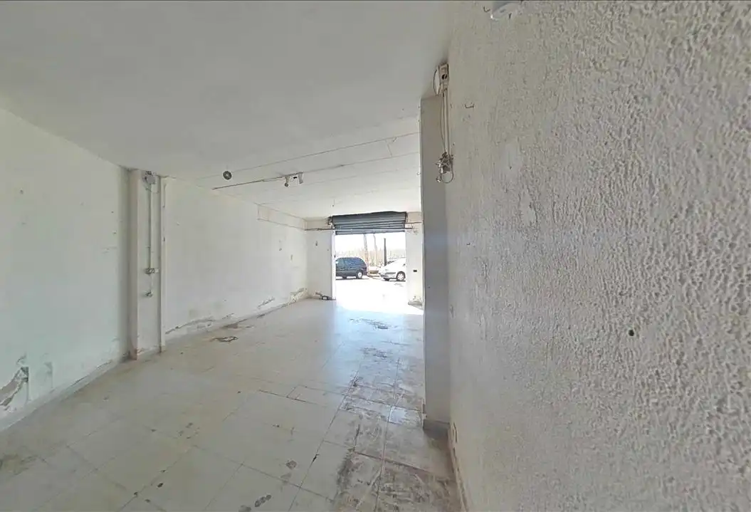 Local en venta en Blanes