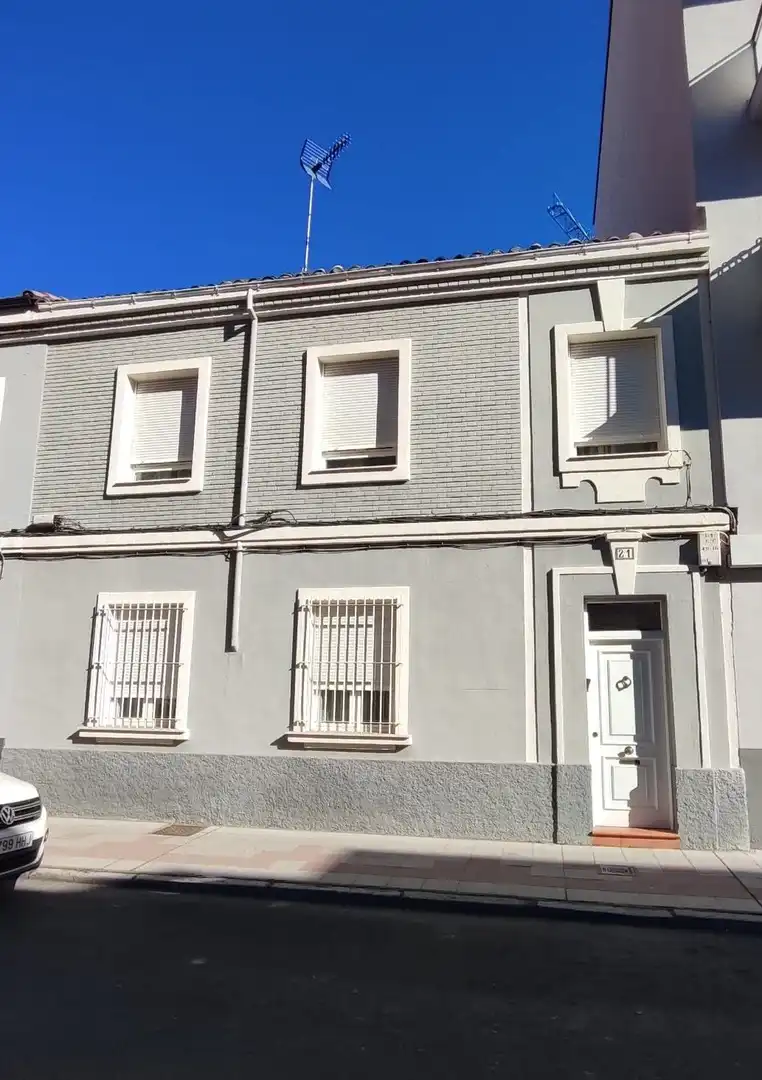 Exterior view of Detached homes for sale in León Capital   with Heating