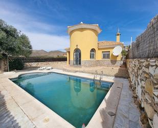 Vista exterior de Casa o xalet en venda en Partaloa amb Aire condicionat i Piscina