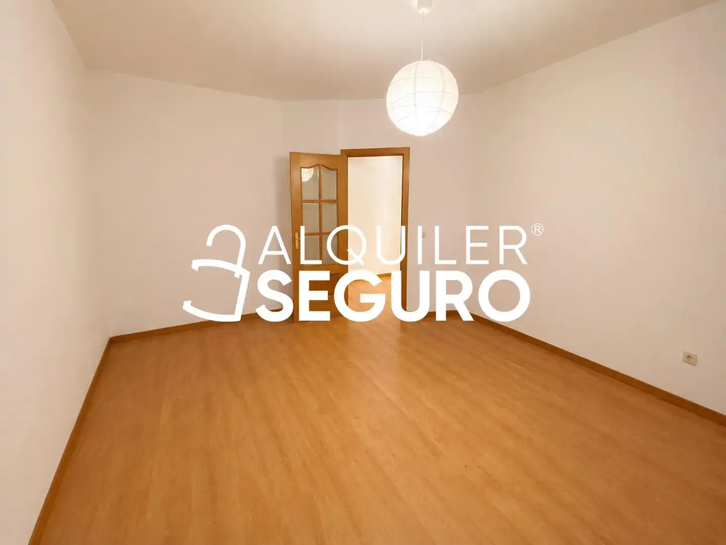 Habitación de Piso de alquiler en Madrid con Calefacción