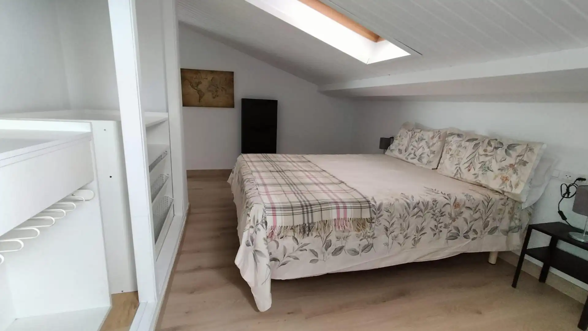 Bedroom of Attic for rent in Málaga  with Air Conditioner, Heating and Terrace
