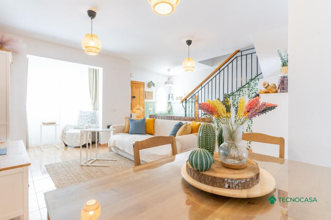 Living room of Single-family semi-detached for sale in Vícar  with Terrace