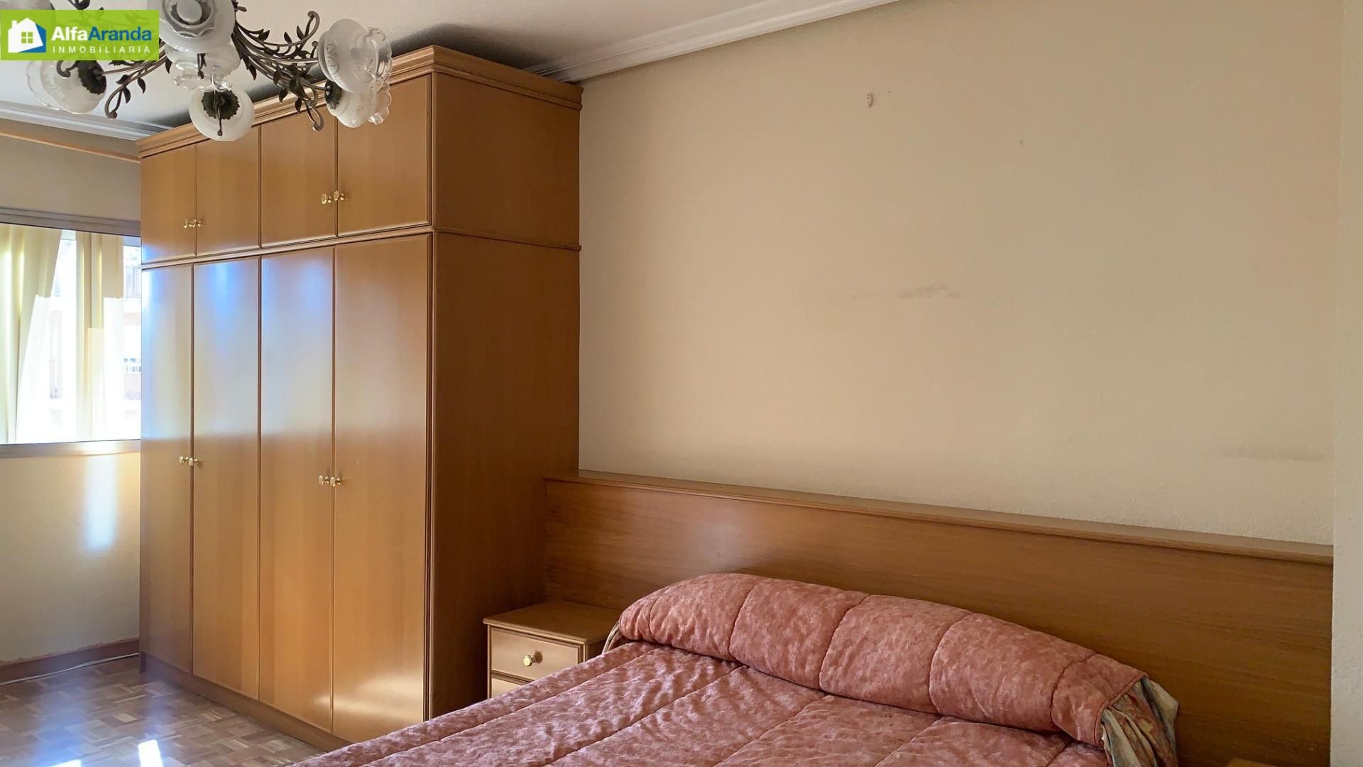 Bedroom of Flat for sale in Aranda de Duero  with Heating, Parquet flooring and Terrace