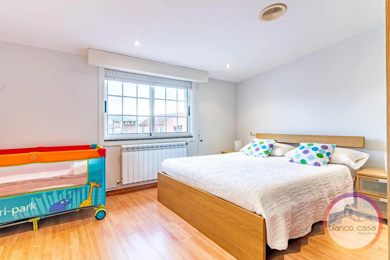 Habitación de Casa o chalet en venta en Carballo con Calefacción, Jardín privado y Trastero