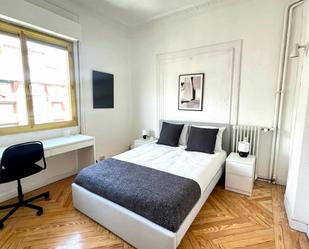 Bedroom of Apartment to share in  Madrid Capital  with Heating, Furnished and Oven