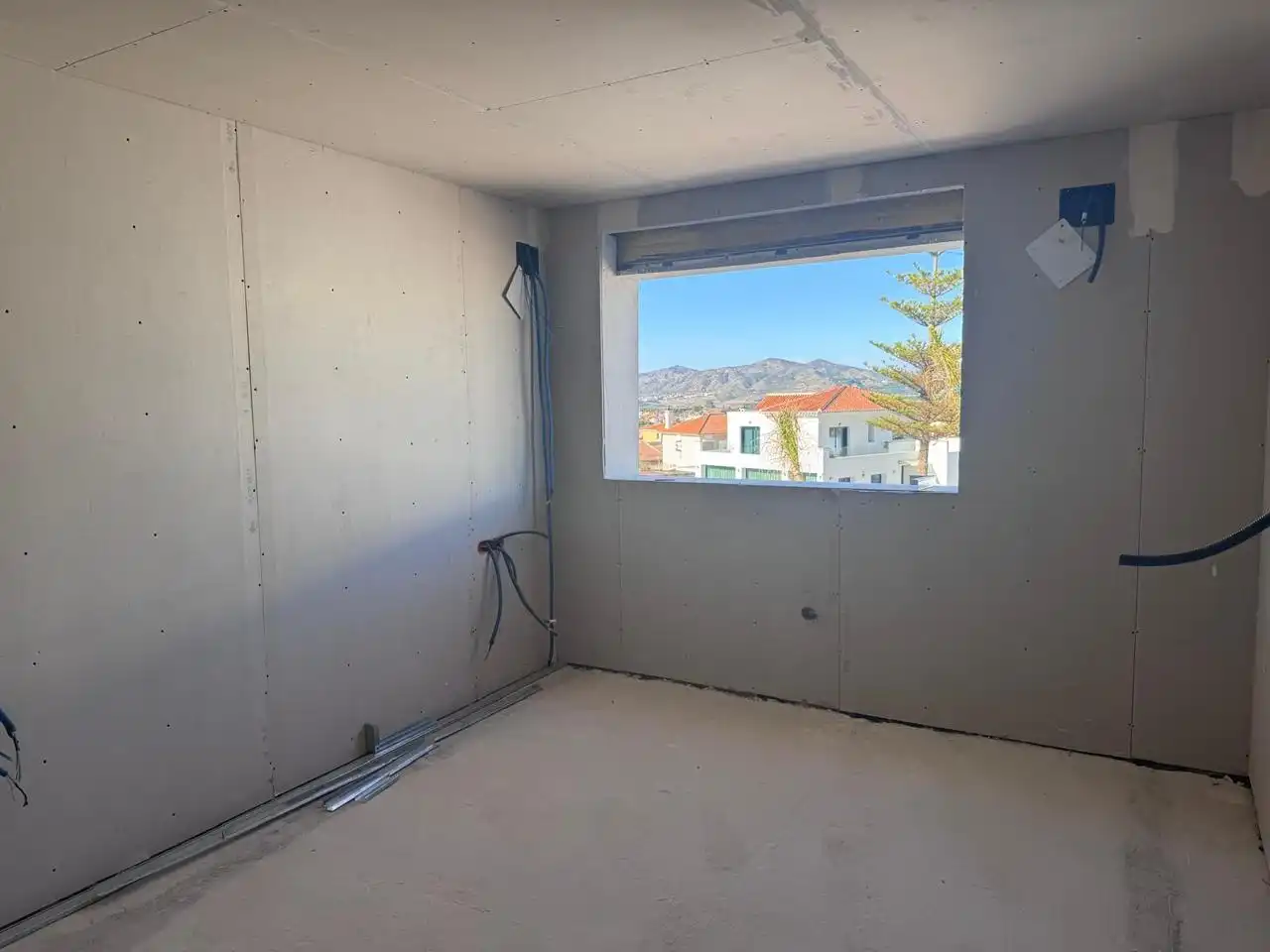 Casa aparellada amb piscina en venda a Fandango, imagen 19