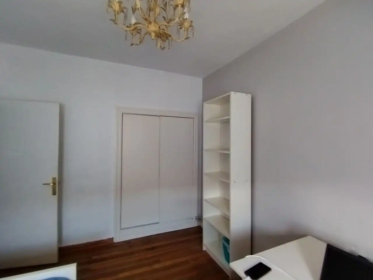 Habitación de Piso en venta en Villarcayo de Merindad de Castilla la Vieja con Calefacción, Amueblado y Horno