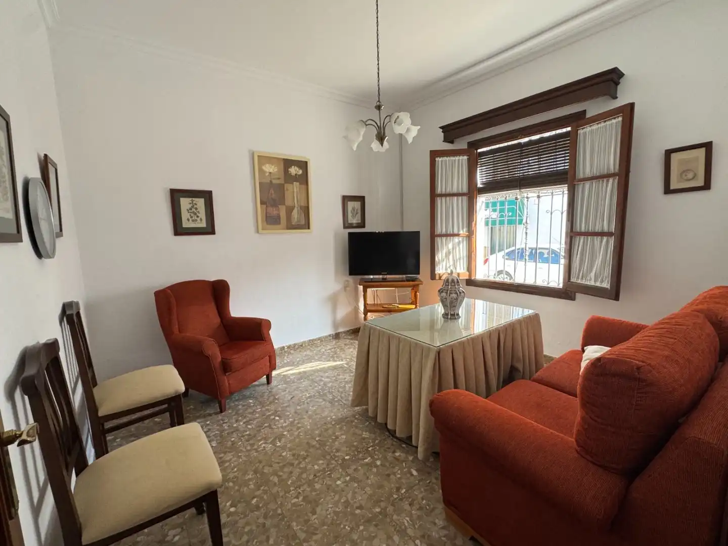 Sala d'estar de Finca rústica en venda en Olivares amb Traster i Balcó
