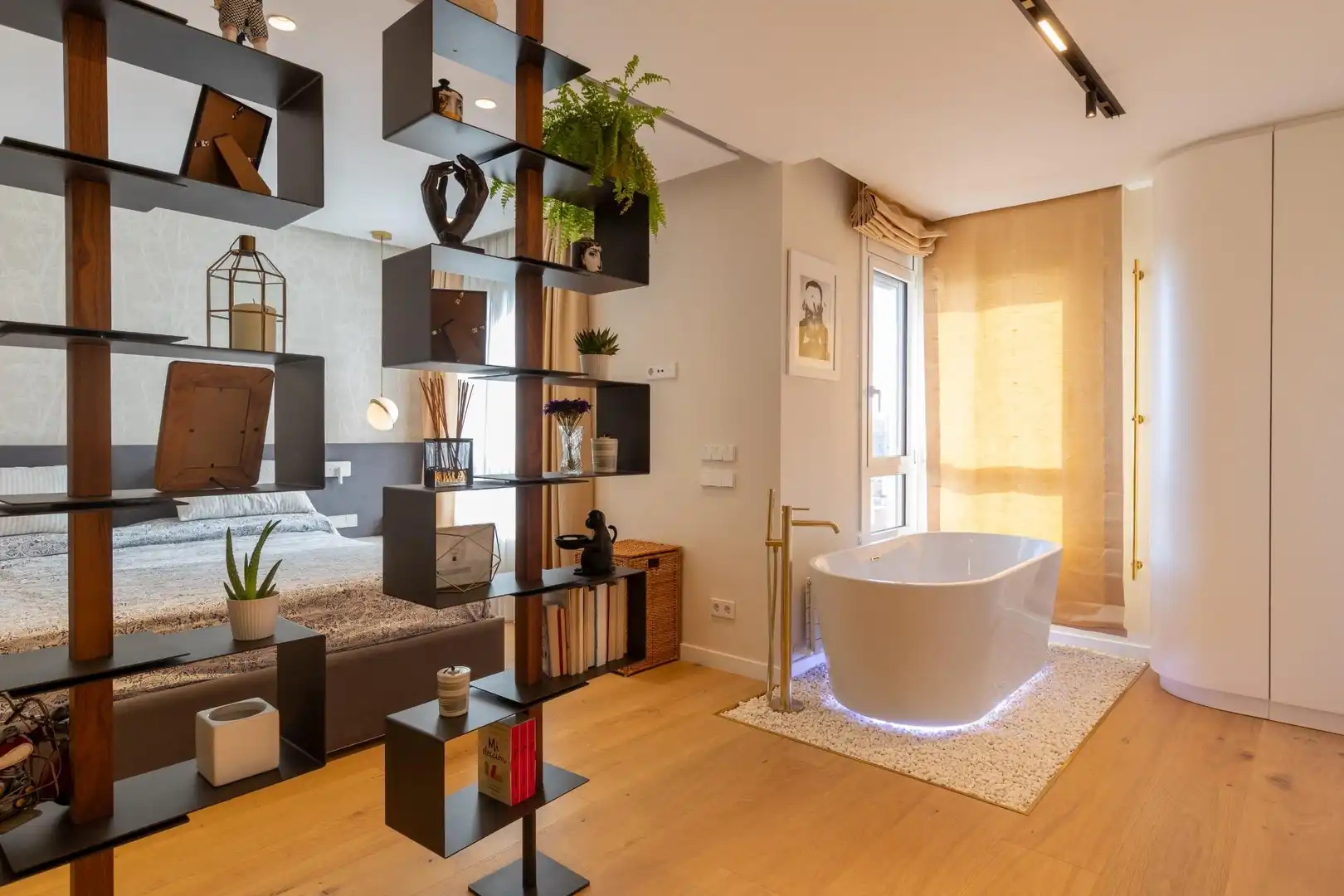 Badezimmer von Dachboden zum Verkauf in Sabadell mit Klimaanlage, Heizung und Parkett