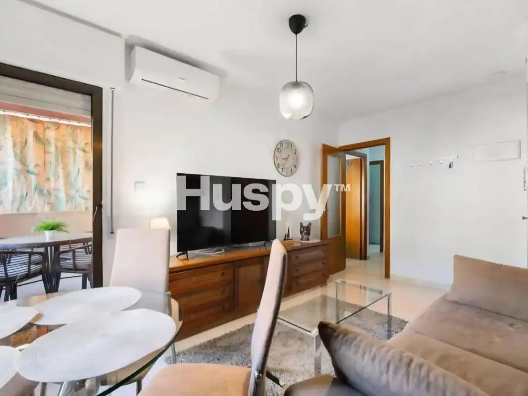 Piso con terraza en venta en Calle Júpiter, imagen 3