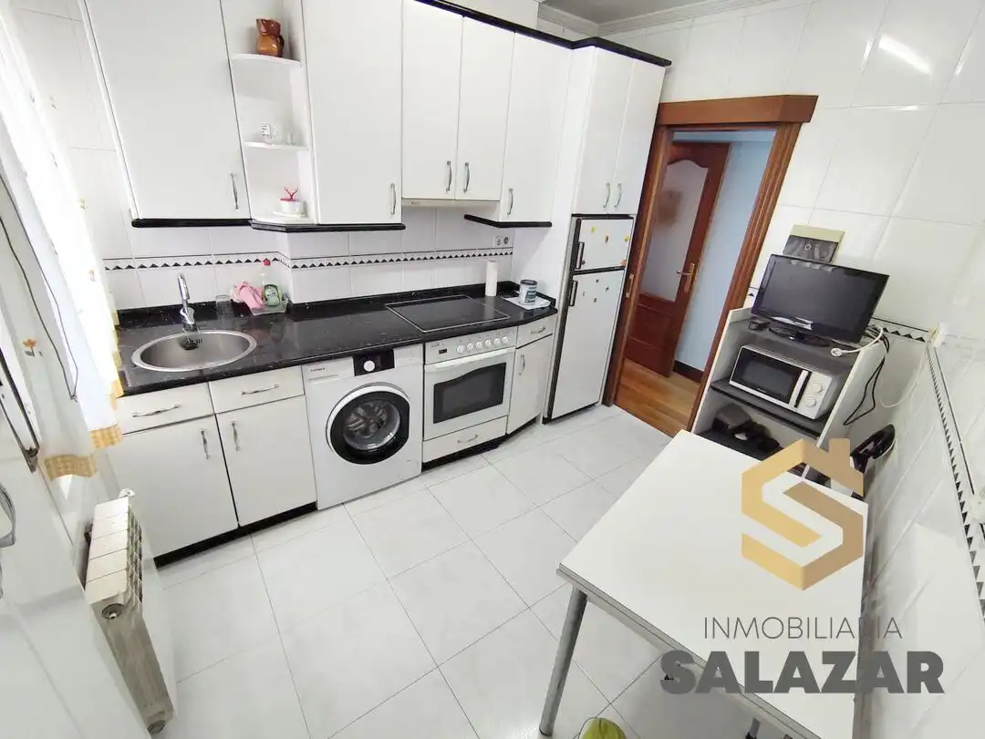 Cocina de Piso en venta en Bilbao  con Calefacción