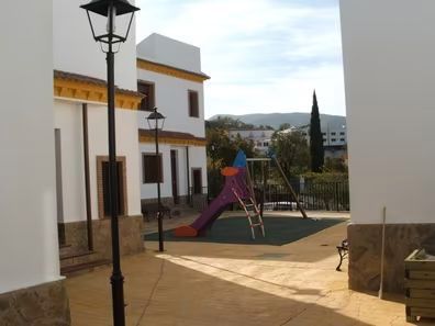 Casa adosada en venda a Fondón