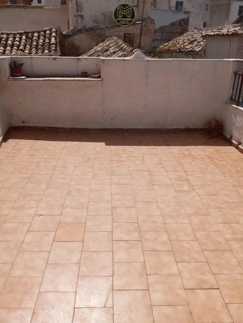 Terrassa de Casa o xalet en venda en Jaén amb Terrassa, Traster i Balcó