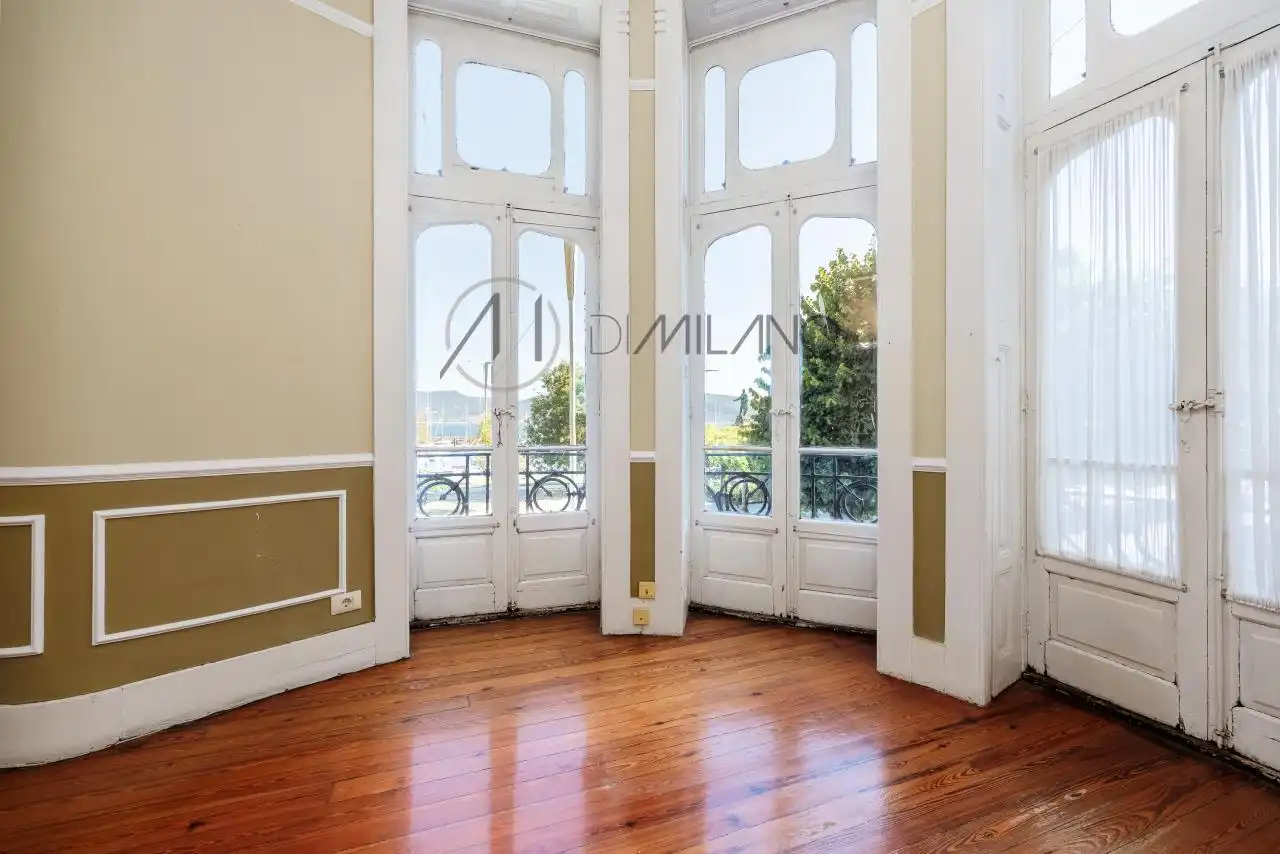 Flat with lift for sale in Montero Ríos, imagen 5