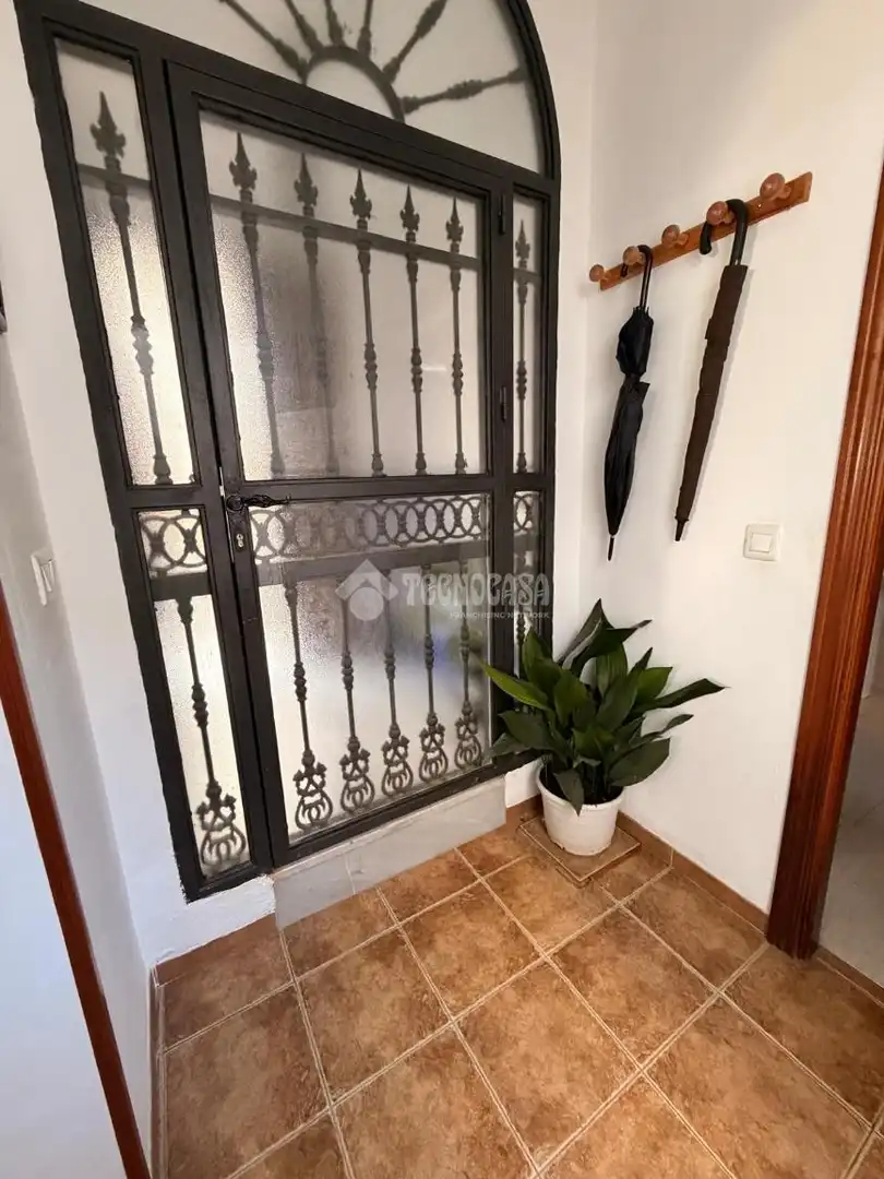 Casa adosada en venta en Antequera