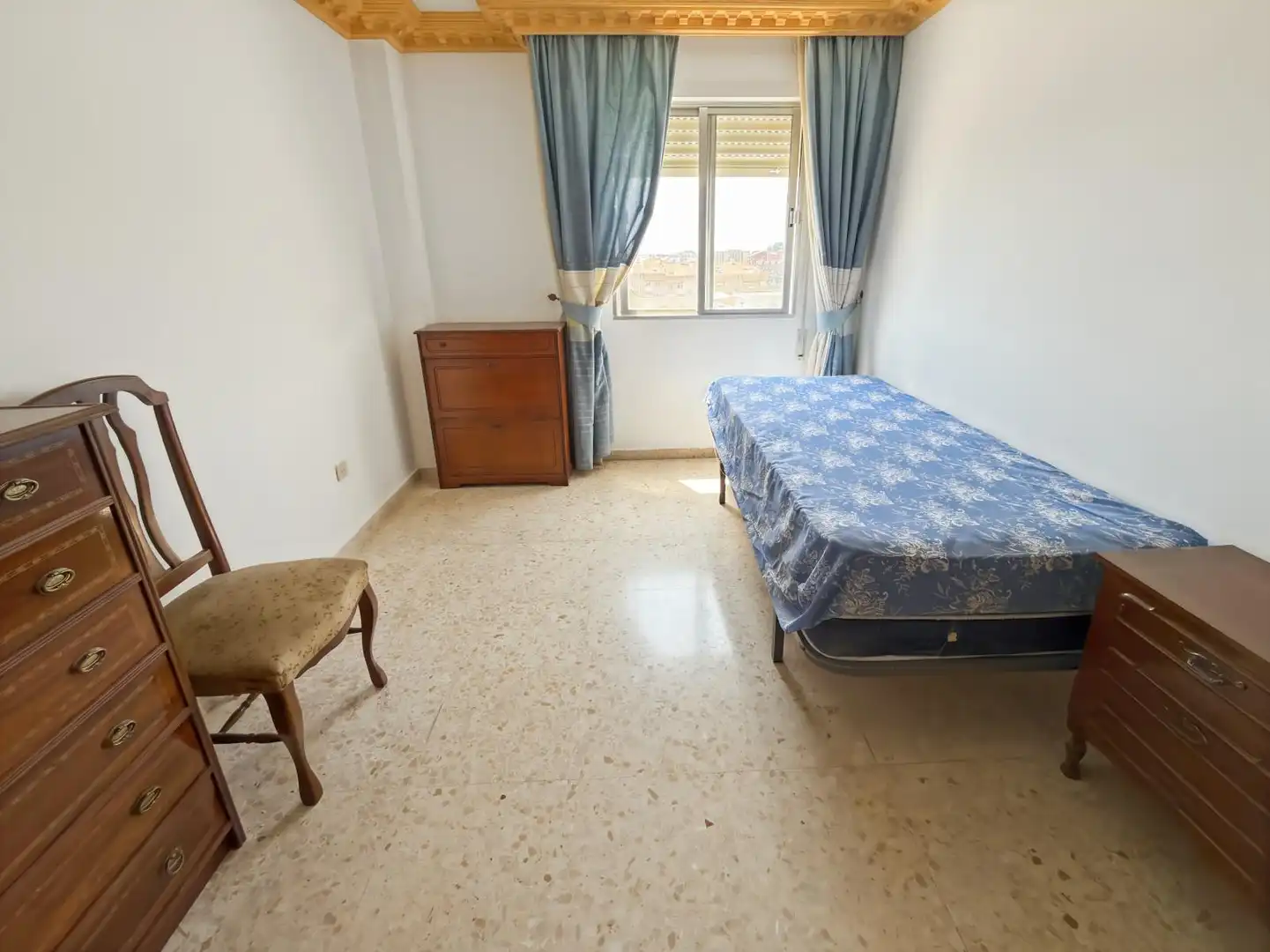 Bedroom of Flat for sale in Benalmádena  with Community pool