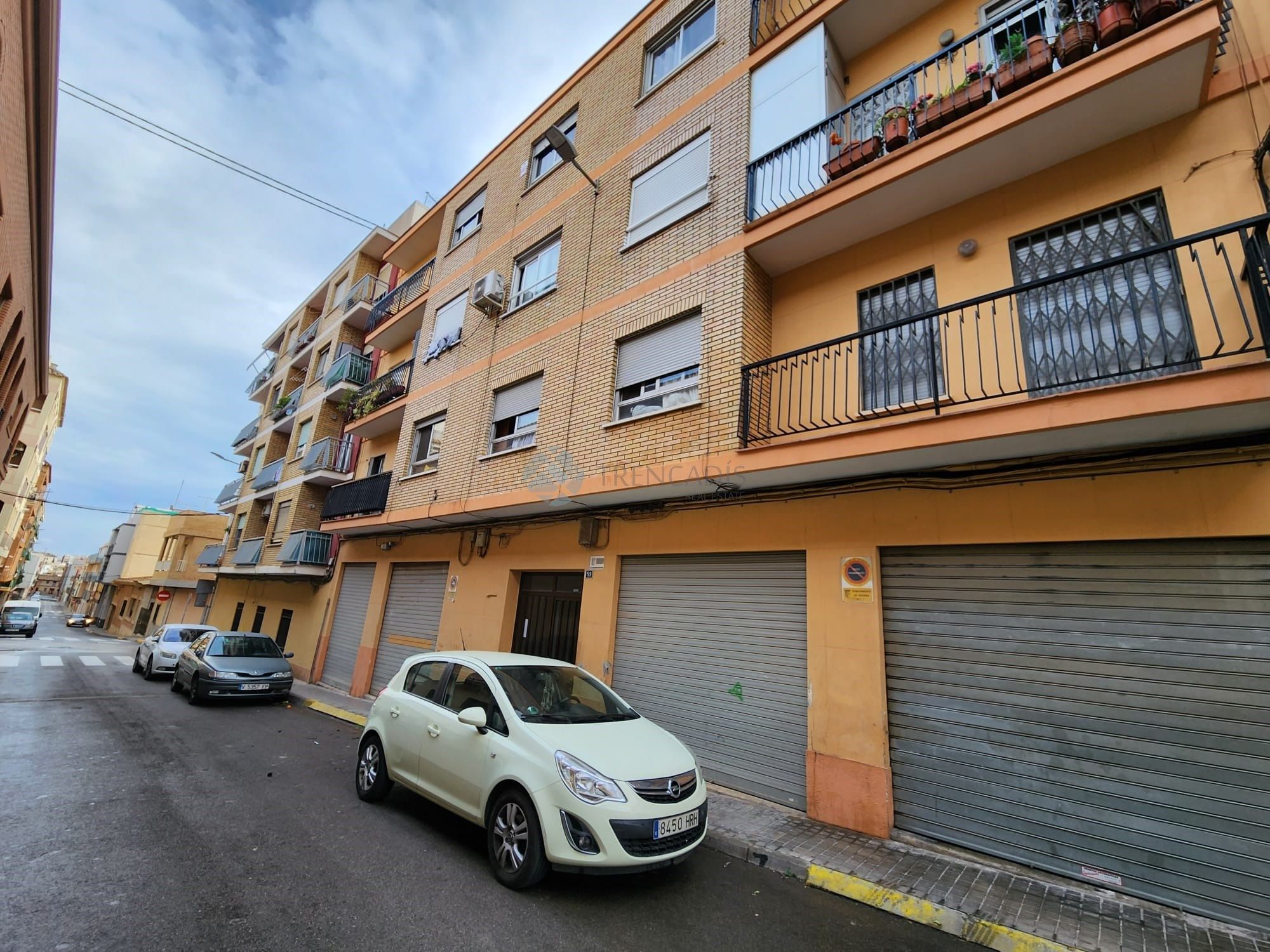 Vista exterior de Pis en venda en Paterna