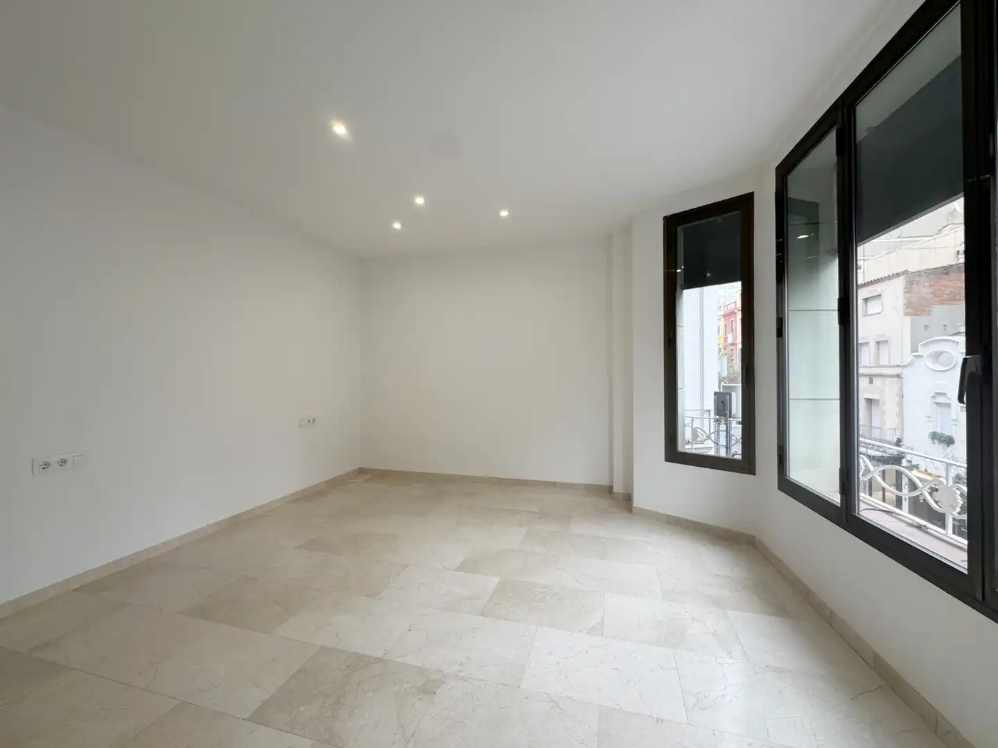 Oficina de lloguer a Carrer Anselm Clavé 20, imagen 3