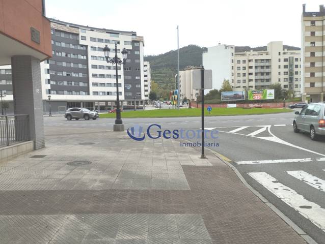 Local comercial en Venta en Oviedo - Navia en La Florida