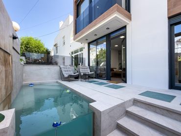 Adosado con piscina en venta en LUXEMBURGO