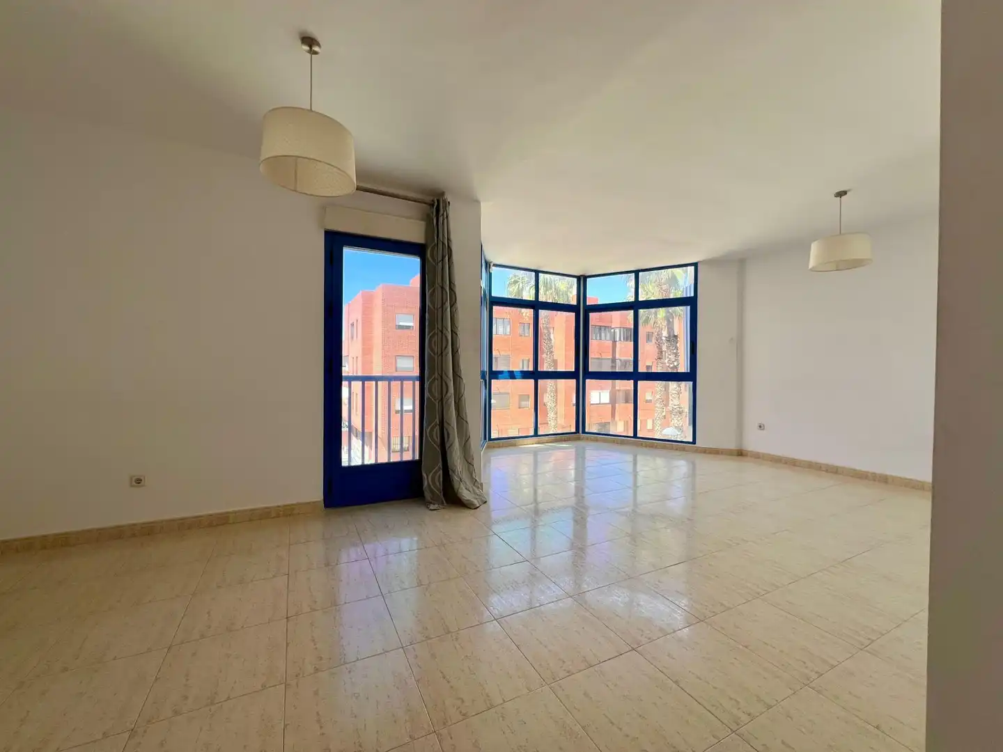 Außenansicht von Wohnung zur Miete in L'Alfàs del Pi mit Klimaanlage