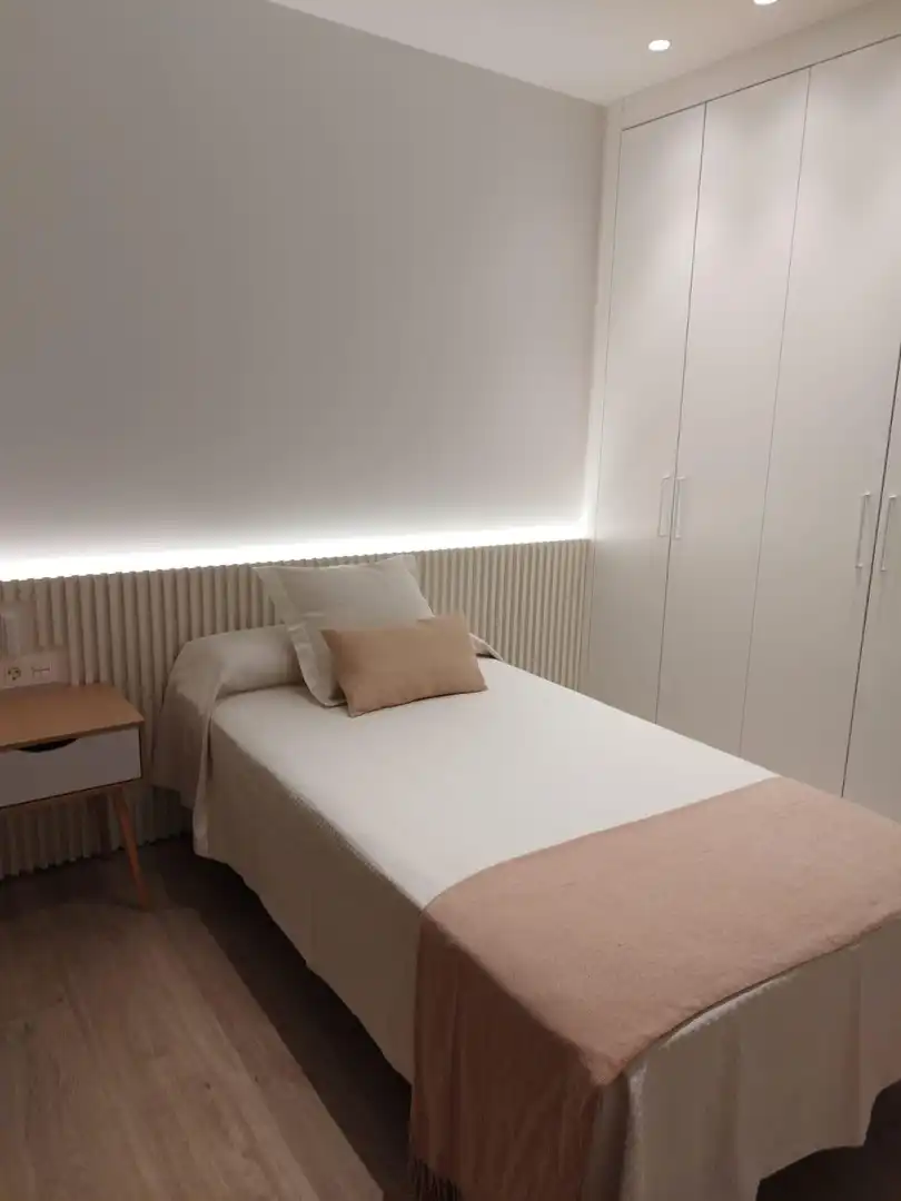 Bedroom of Apartments for rent in Marbella  with Air Conditioner, Heating and Terrace