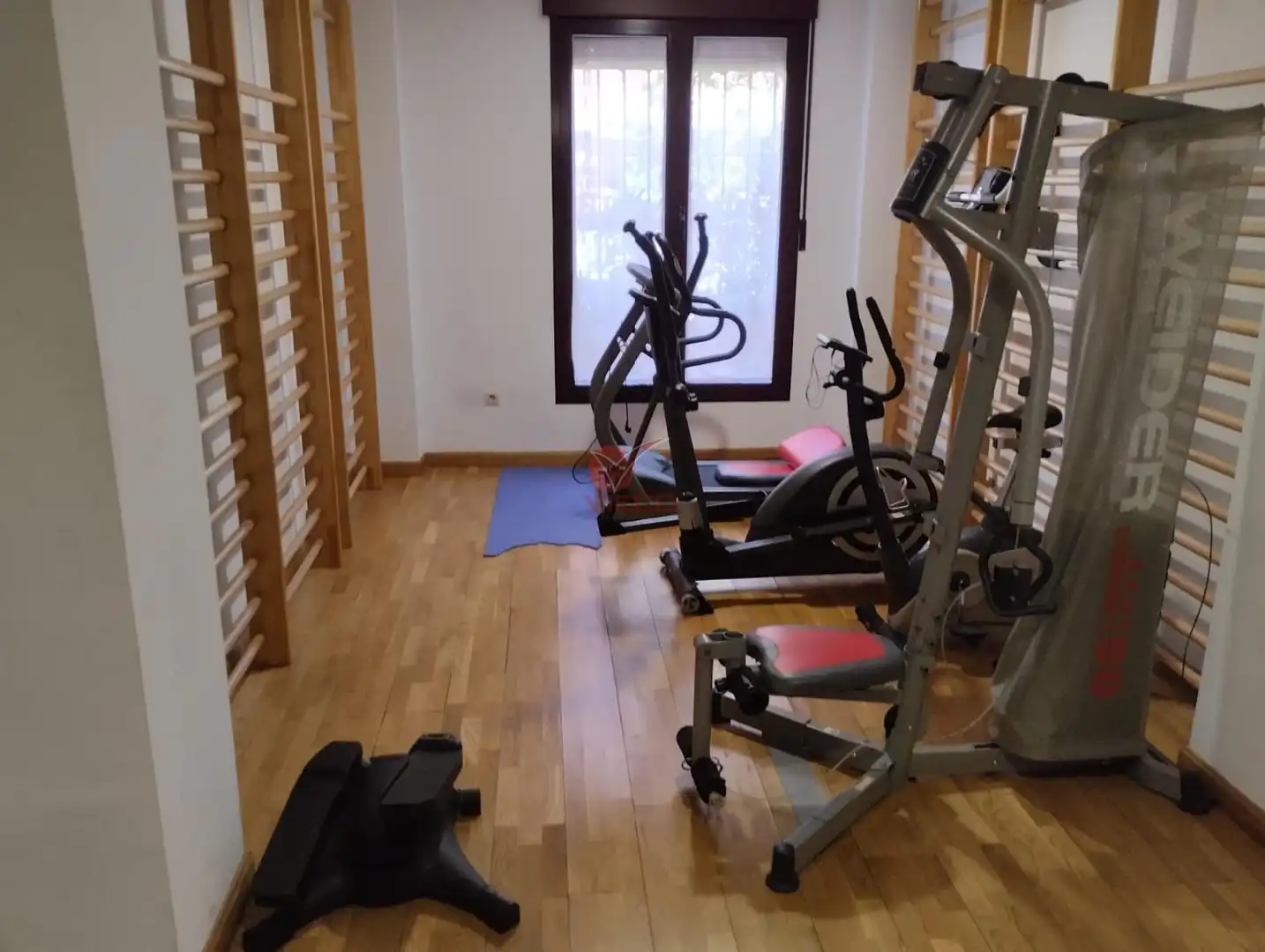 Piso en venta en Cuenca con Calefacción, Terraza y Trastero