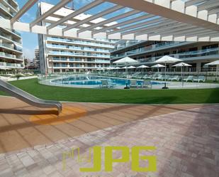 Swimming pool of Flat for sale in Alicante / Alacant  with Air Conditioner, Heating and Private garden