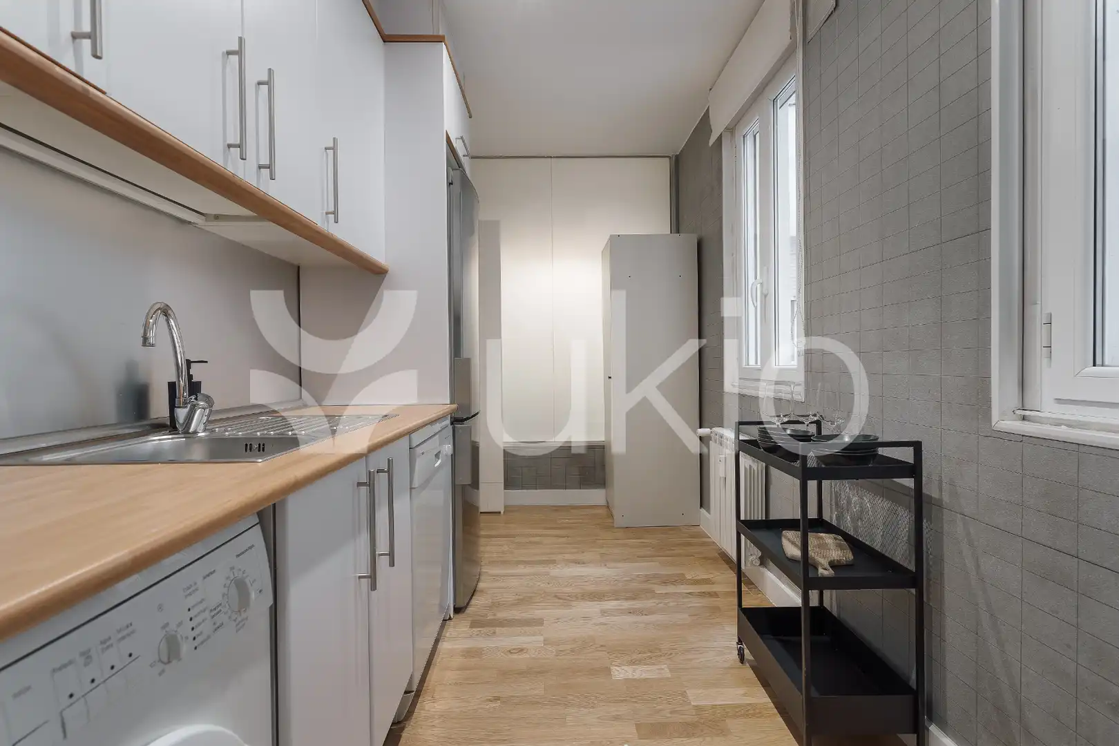 Cocina de Apartamento de alquiler en Madrid con Aire acondicionado, Calefacción y Amueblado
