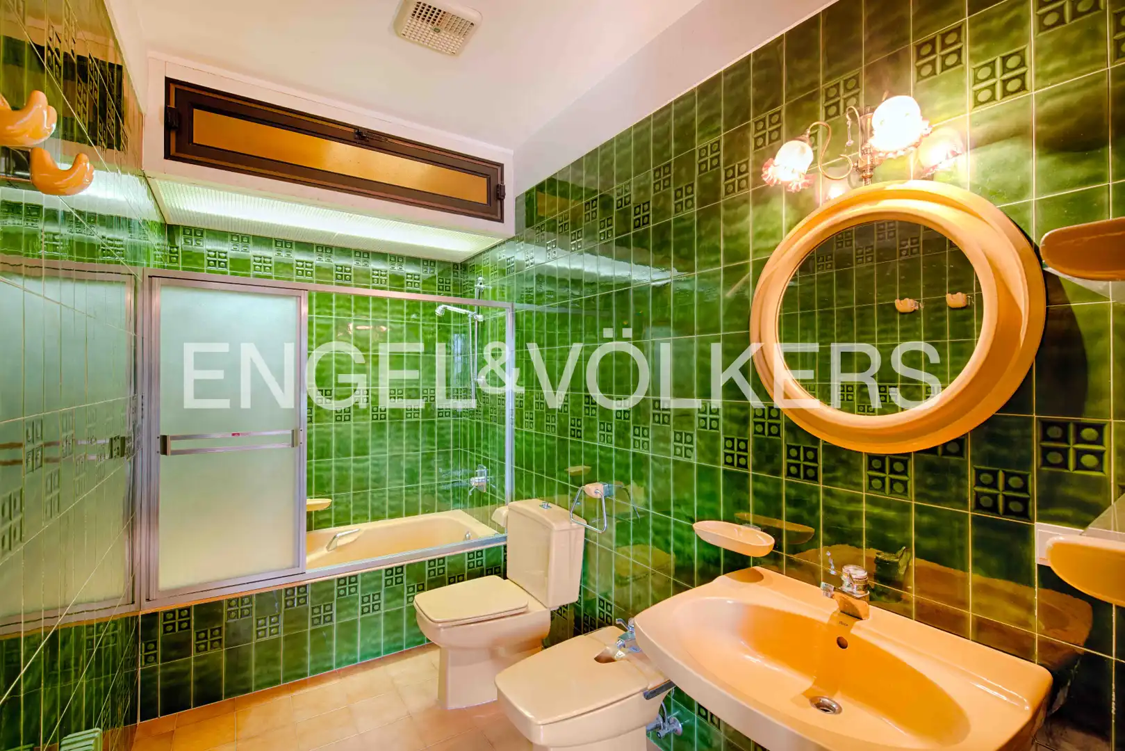 Baño de Casa adosada en venta en Ordis con Calefacción, Jardín privado y Terraza
