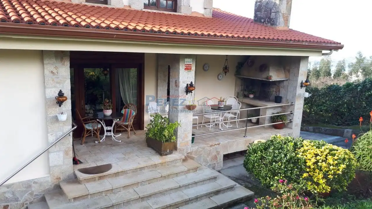 Terraza de Casa o chalet en venta en Fene con Calefacción, Jardín privado y Amueblado