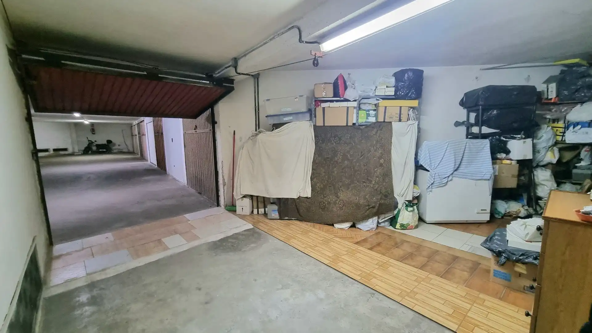 Garage for sale in Carreño