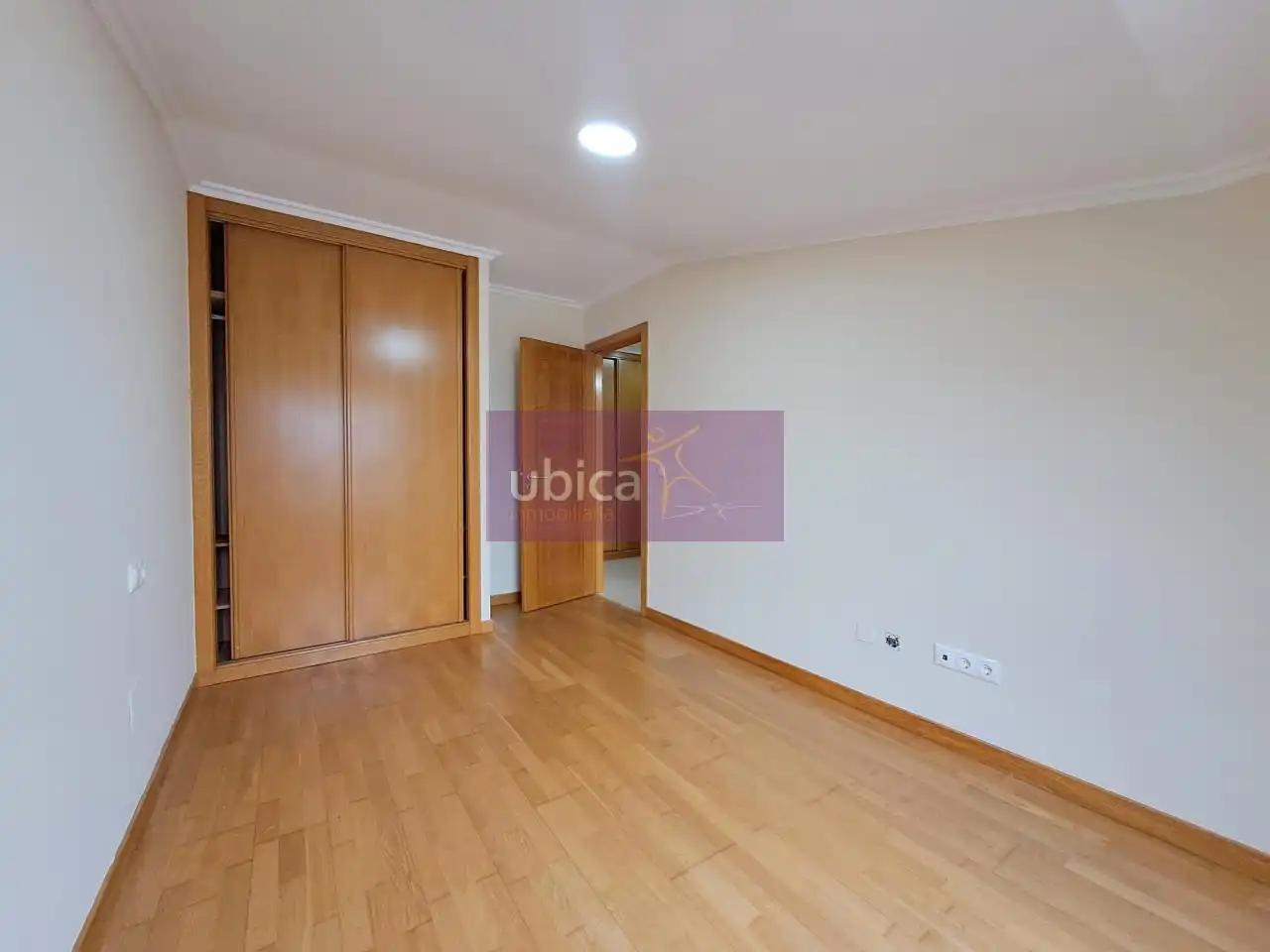 Schlafzimmer von Wohnung zum Verkauf in Salceda de Caselas mit Heizung