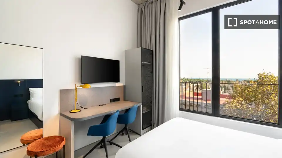 Habitación de Estudio para compartir en Barcelona con Aire acondicionado, Terraza y Amueblado