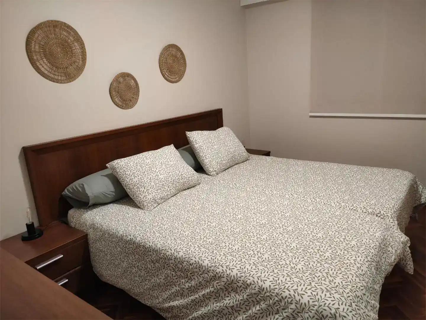 Habitación de Piso de alquiler en Pontedeume con Parquet y Amueblado