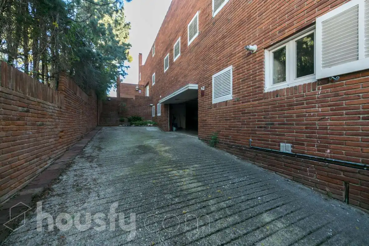Vista exterior de Casa o xalet en venda en Tarragona amb Calefacció, Jardí privat i Parquet